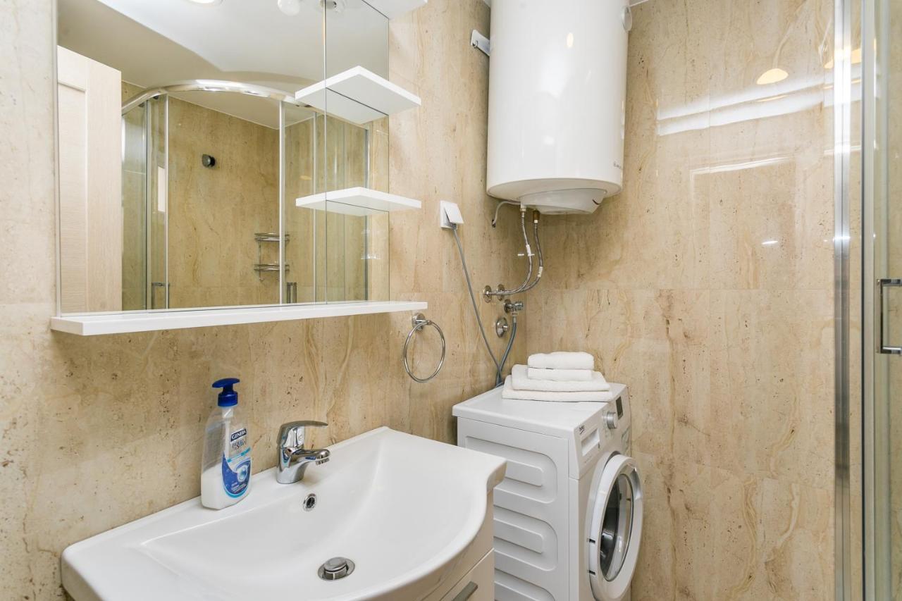 Apartments Aleksandar Petrovac Habitación foto